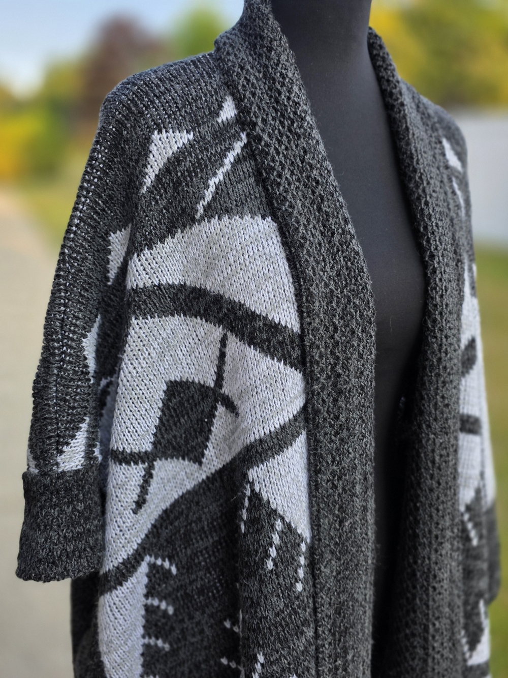 Express Aztec Open Front Cardigan M/L - Picture 2 of 12